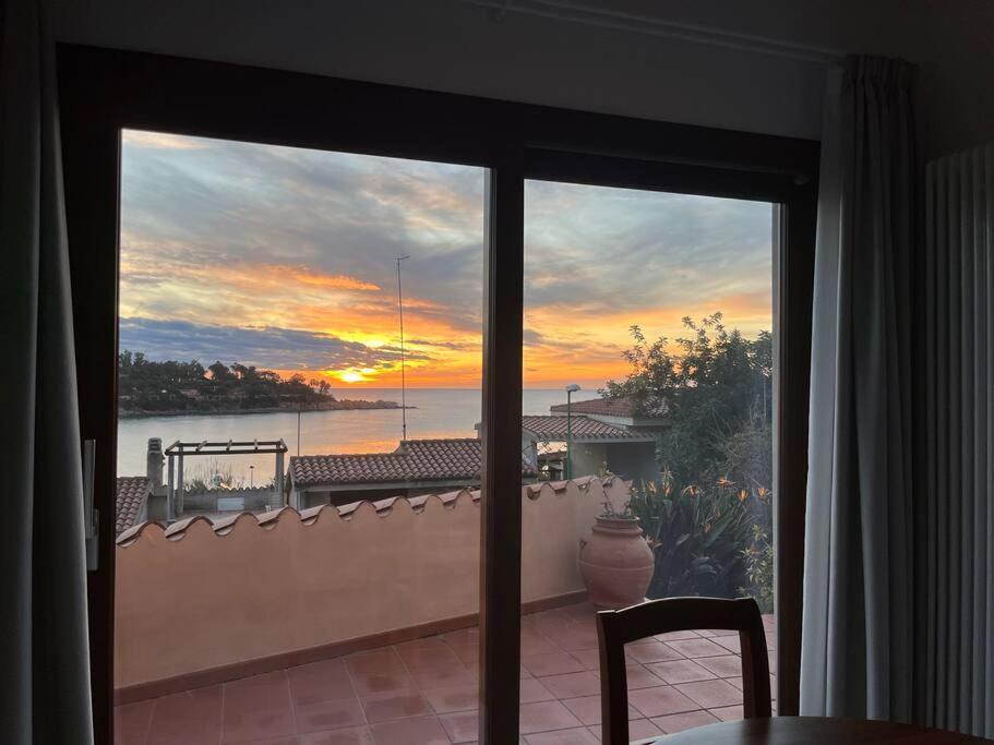 Amazing View - Exclusive Apartment Portu Frailis Àrbatax Esterno foto