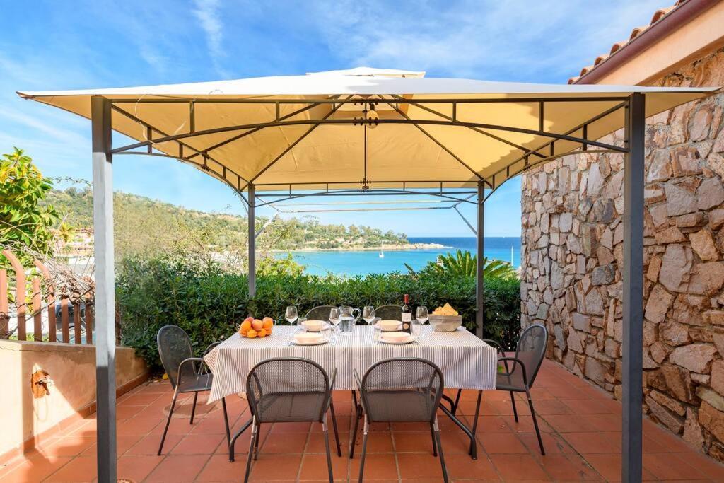 Amazing View - Exclusive Apartment Portu Frailis Àrbatax Esterno foto