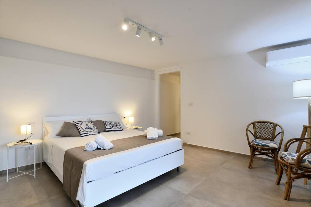 Amazing View - Exclusive Apartment Portu Frailis Àrbatax Esterno foto