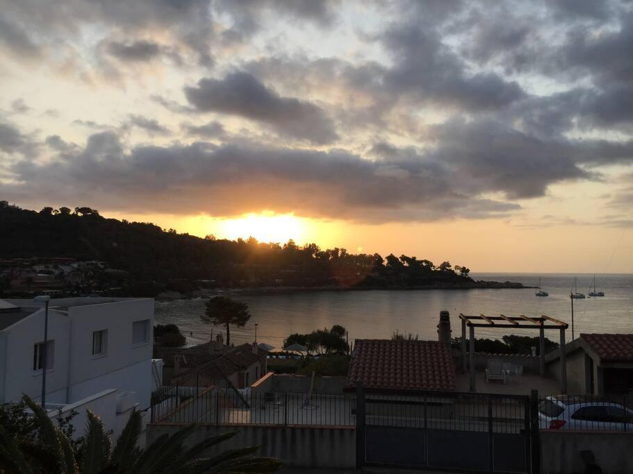 Amazing View - Exclusive Apartment Portu Frailis Àrbatax Esterno foto